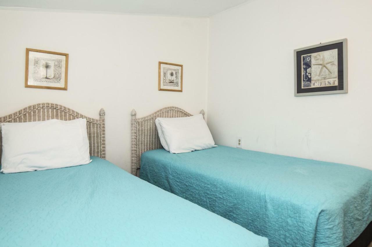 Sun N Fun Beachfront Vacation Rentals إنديان شورز المظهر الخارجي الصورة